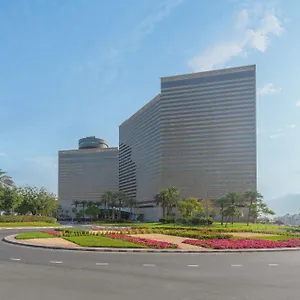 Hyatt Regency - Corniche Дубай
