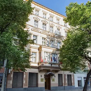 Szálloda Tyl