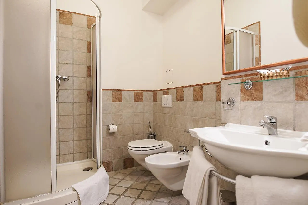 Hotel Tivoli Prag Çek Cumhuriyeti